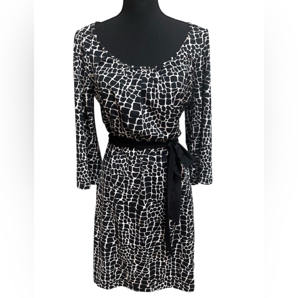 INC International Concepts Black & White Geometric Animal Print Shift Dress SZ M